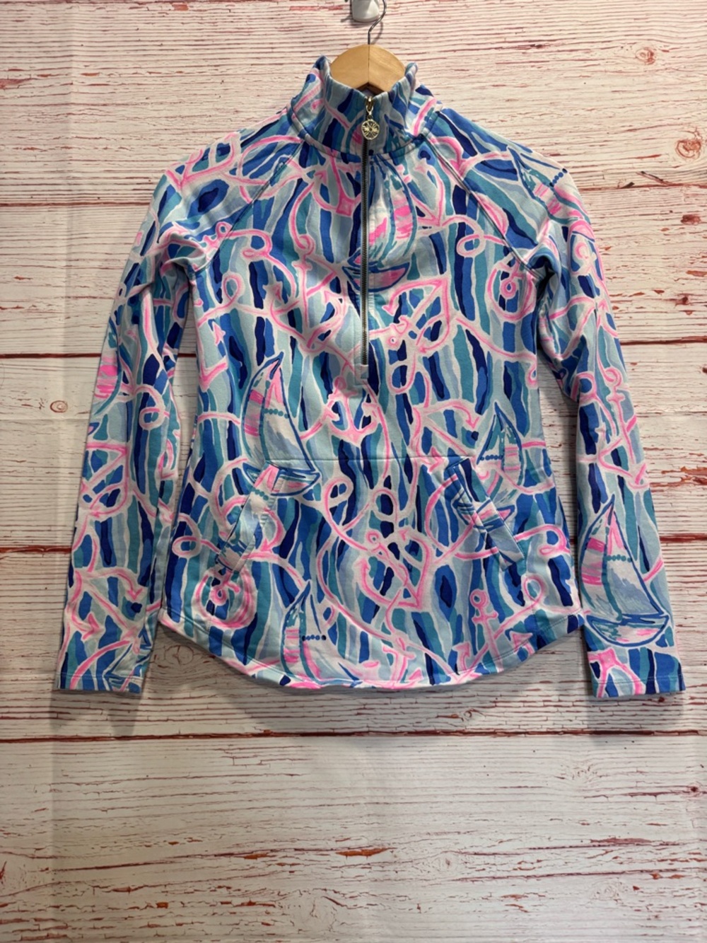 Lilly Pulitzer UPF 50+ Skipper Popover Top in Skim Blue Reel Nauti Sz XXS - Picture 3 of 11